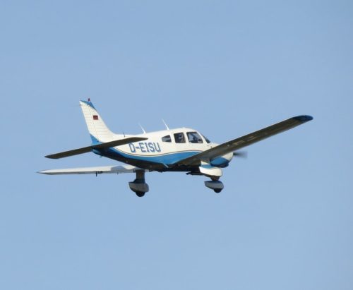 SmallAircraft-D-EISU-03