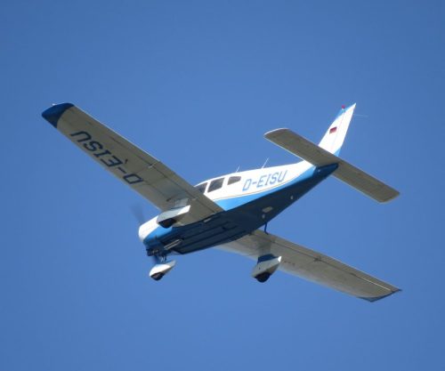 SmallAircraft-D-EISU-08