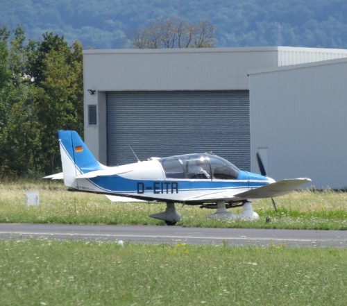 SmallAircraft-D-EITR-04