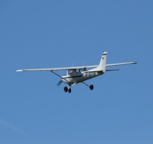 SmallAircraft-D-EIYB-02