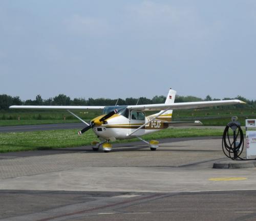 SmallAircraft-D-EJCF-04
