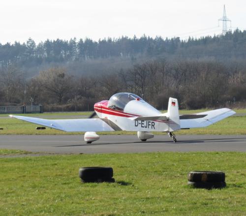 SmallAircraft-D-EJFR-05