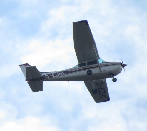 SmallAircraft-D-EJHL-05
