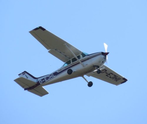 SmallAircraft-D-EJHL-08