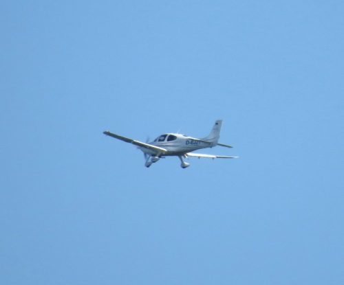 SmallAircraft-D-EJJT-01