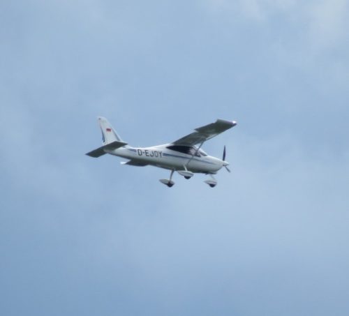 SmallAircraft-D-EJOY-01