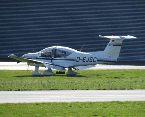 SmallAircraft-D-EJSC-08