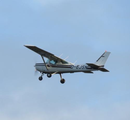 SmallAircraft-D-EJSN-02