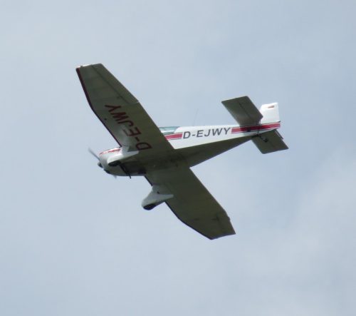SmallAircraft-D-EJWY-03