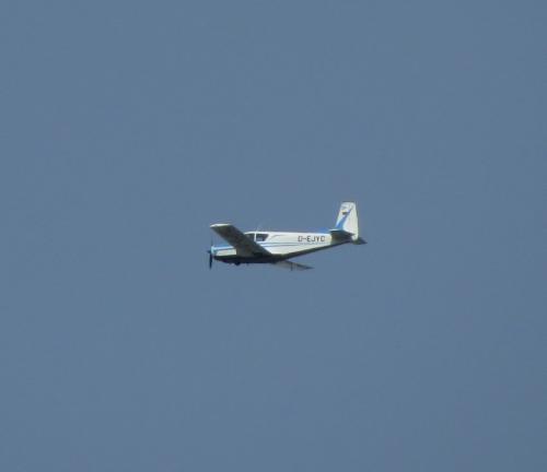 SmallAircraft-D-EJYC-01