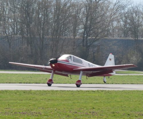 SmallAircraft-D-EJYX-04