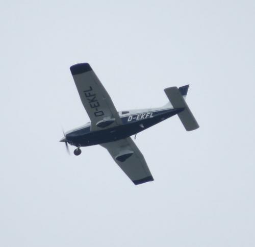 SmallAircraft-D-EKFL-02