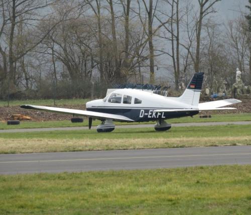 SmallAircraft-D-EKFL-03
