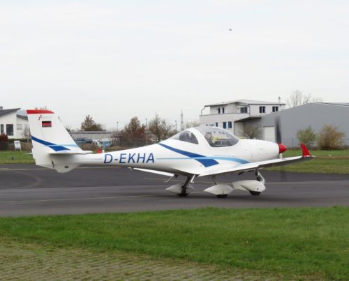 SmallAircraft-D-EKHA-06