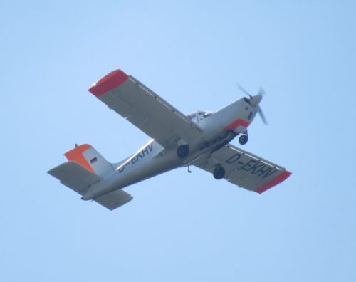 SmallAircraft-D-EKHV-01