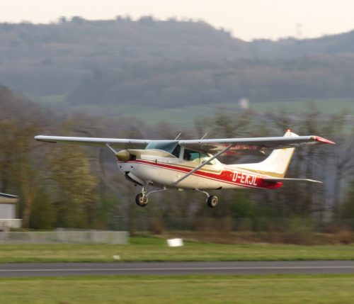 SmallAircraft-D-EKJL-05