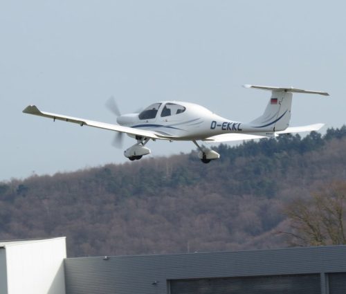SmallAircraft-D-EKKL-09