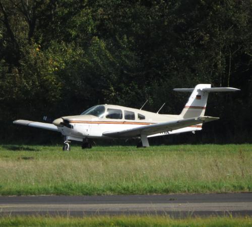 SmallAircraft-D-EKNR-05