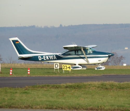 SmallAircraft-D-EKWA-04