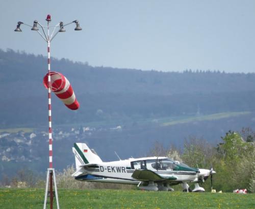 SmallAircraft-D-EKWR-01