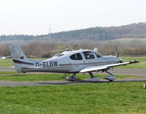 SmallAircraft-D-ELBW-01