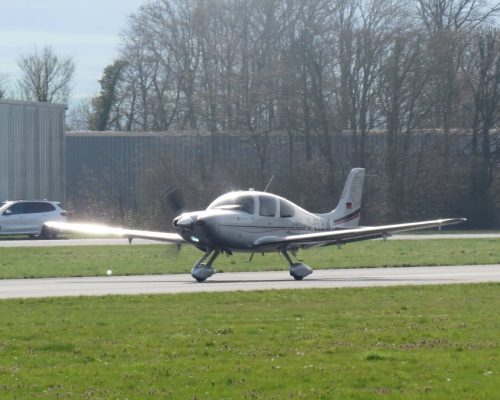 SmallAircraft-D-ELBW-02