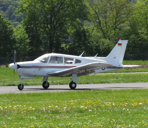 SmallAircraft-D-ELFG-01