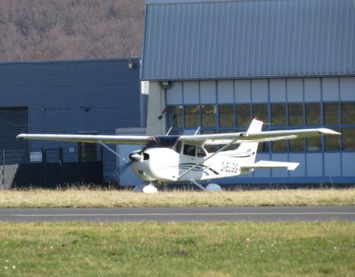 SmallAircraft-D-ELGG-02