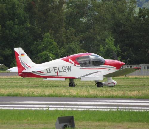 SmallAircraft-D-ELGW-01