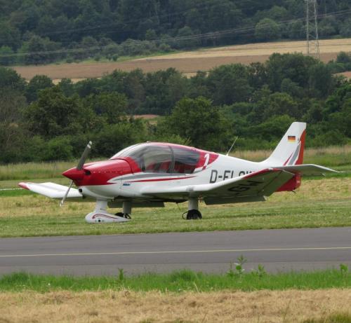 SmallAircraft-D-ELGW-05
