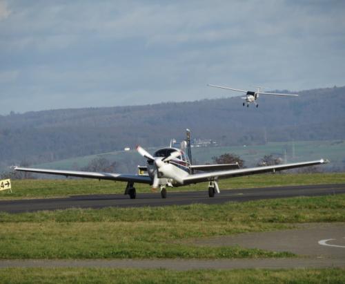 SmallAircraft-D-ELMC-06