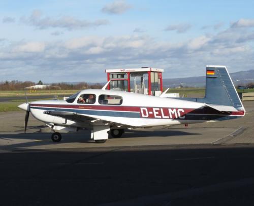 SmallAircraft-D-ELMC-07