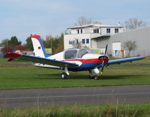SmallAircraft-D-ELYF-05