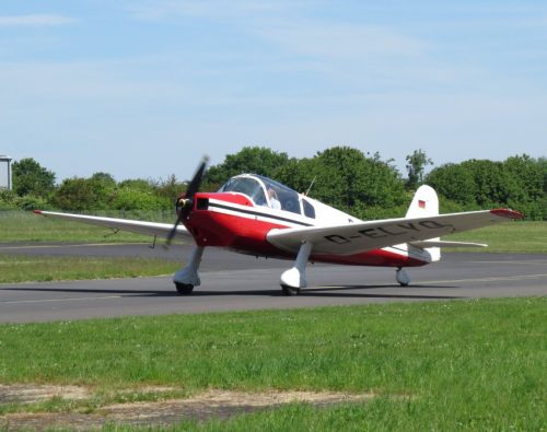 SmallAircraft-D-ELYQ-01