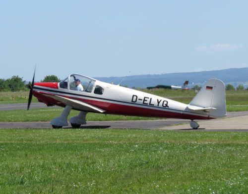 SmallAircraft-D-ELYQ-02