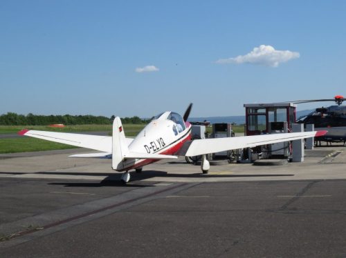 SmallAircraft-D-ELYQ-03