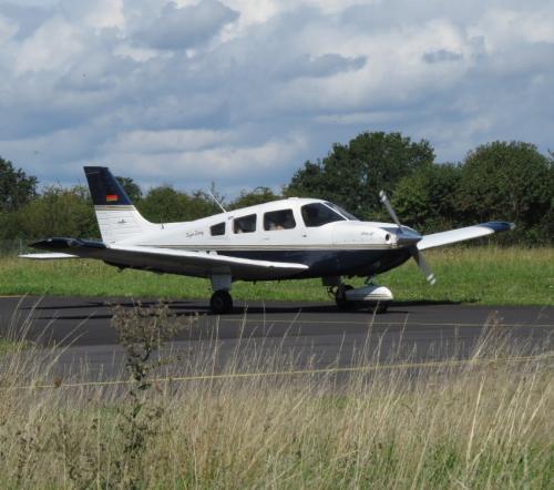 SmallAircraft-D-ELZC-01