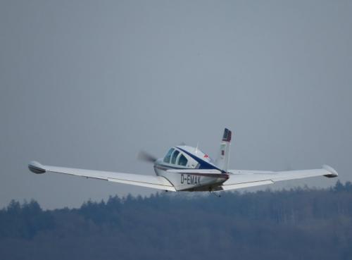 SmallAircraft-D-EMAK-04