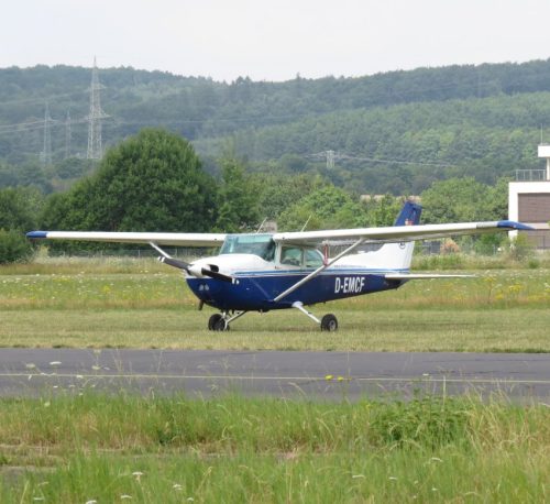 SmallAircraft-D-EMCF-03
