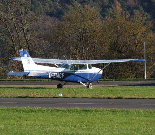 SmallAircraft-D-EMCF-04