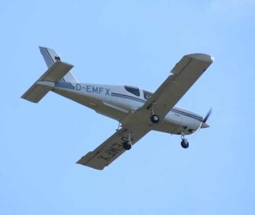 SmallAircraft-D-EMFX-06