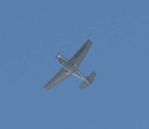 SmallAircraft-D-EMHO-01