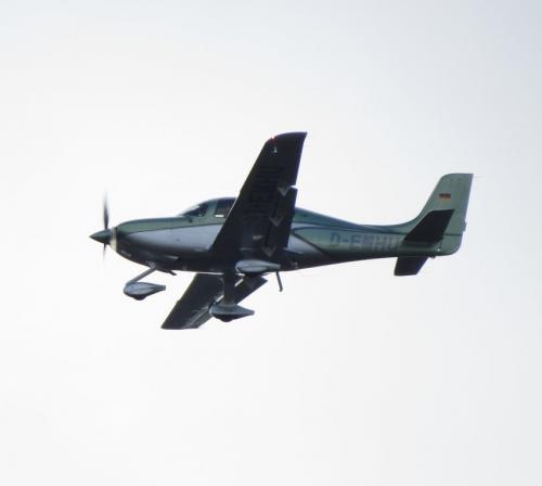 SmallAircraft-D-EMHU-02