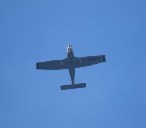 SmallAircraft-D-EMHV-02