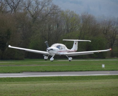 SmallAircraft-D-EMLK-01