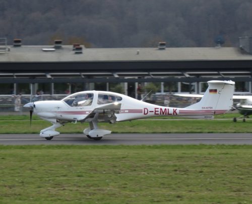 SmallAircraft-D-EMLK-02