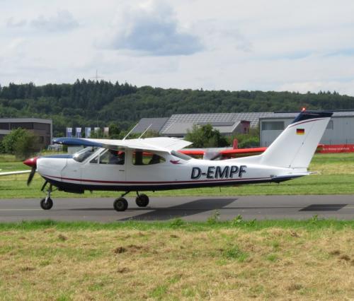 SmallAircraft-D-EMPF-01
