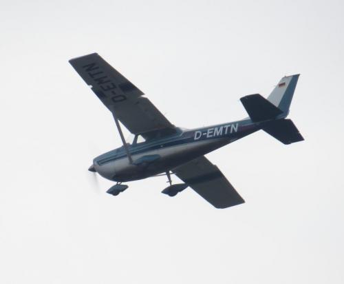 SmallAircraft-D-EMTN-01