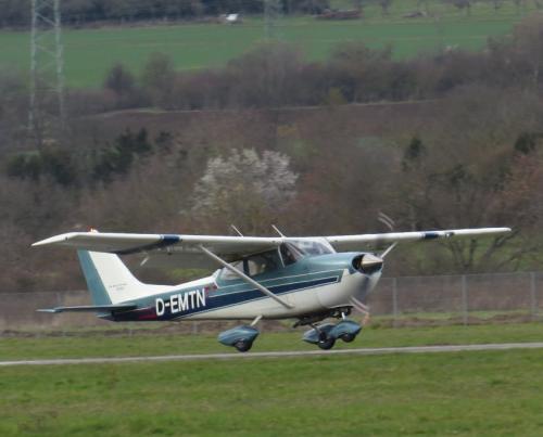 SmallAircraft-D-EMTN-03