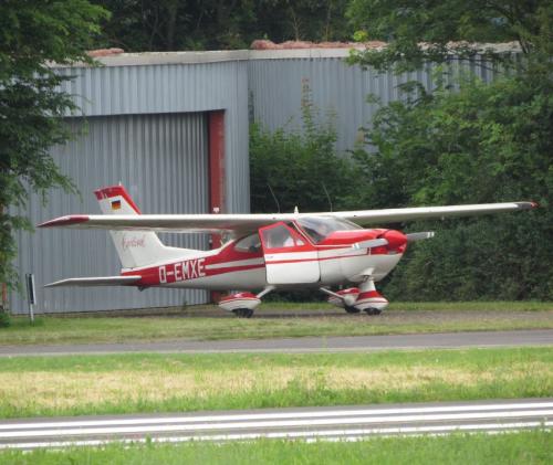 SmallAircraft-D-EMXE-03